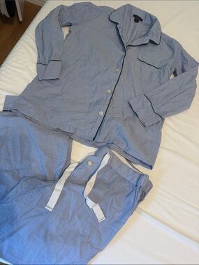 J crew women's  Cotton Pajama Set - Lightweight Long Sleeve new. Small